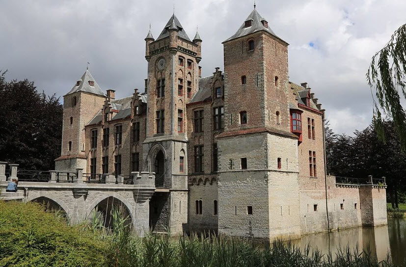 Kasteel Zevekote, Belgium